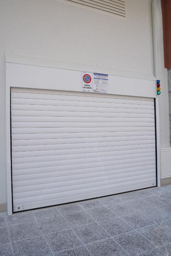 La Perla Di Bari - Private Parking 아파트 외부 사진
